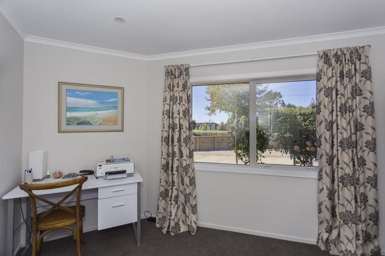 Photo of property in 170 Reservoir Road, Oamaru North, Oamaru, 9492