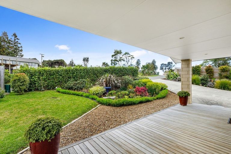Photo of property in 3 Wharuka Glade, Mangawhai, 0505
