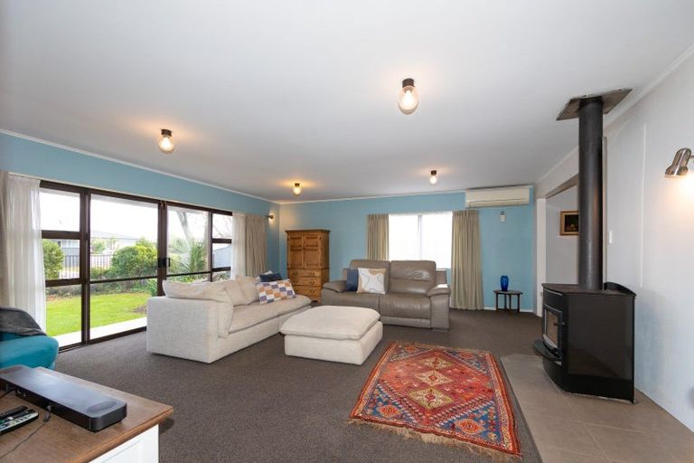 Photo of property in 1210 Louie Street, Parkvale, Hastings, 4122