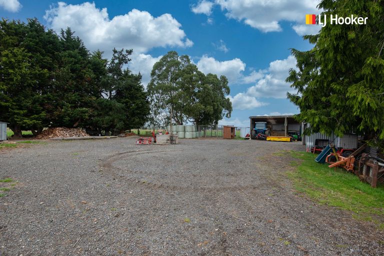 Photo of property in 495 Centre Road, Momona, Outram, 9073