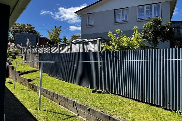 Photo of property in 35 Dunns Street, Silverstream, Upper Hutt, 5019