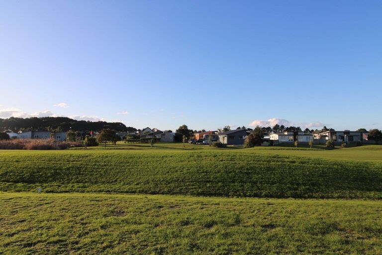 Photo of property in 129 Ngaio Drive, Matarangi, Whitianga, 3592