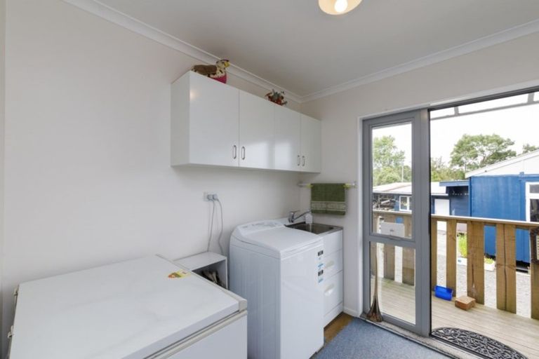 Photo of property in 33 Lower High Street, Marton, 4710