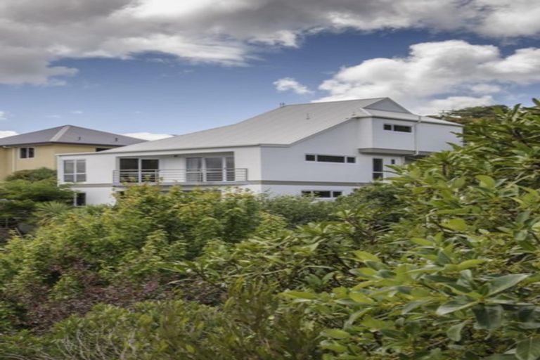 Photo of property in 104 Cannon Hill Crescent, Mount Pleasant, Christchurch, 8081
