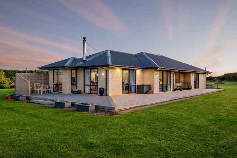 Photo of property in 273 Earlys Road, West Eyreton, Rangiora, 7475