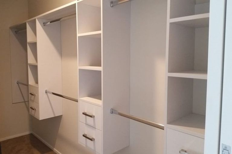 Photo of property in 38 Drumbuoy Drive, Flat Bush, Auckland, 2019