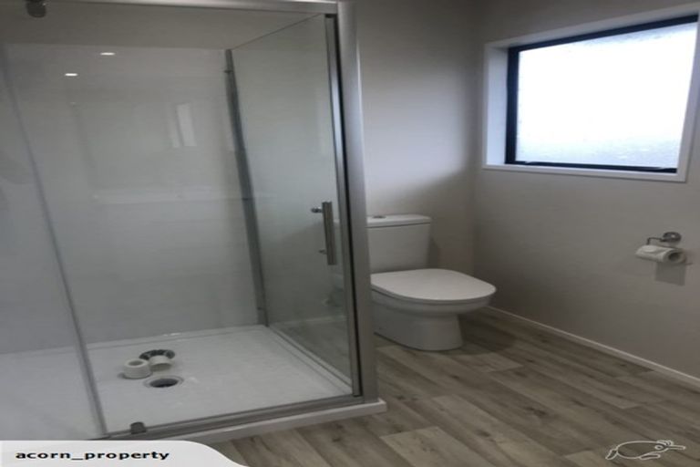 Photo of property in 83 Gilbass Avenue, Hamilton Lake, Hamilton, 3204