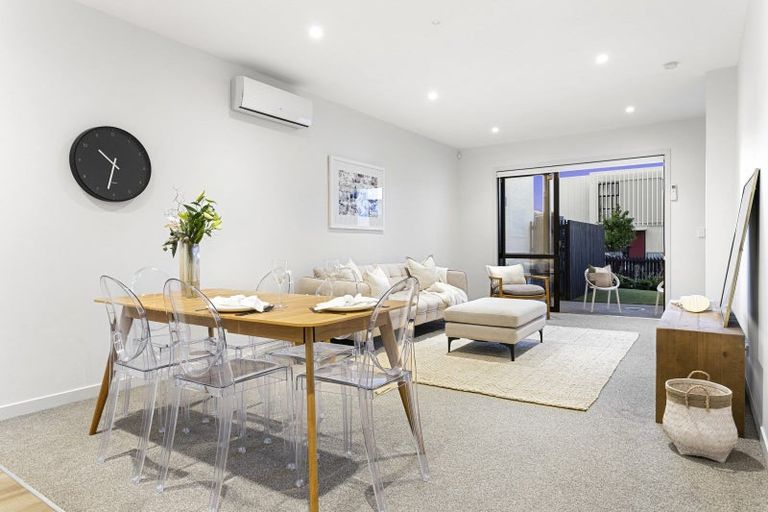 Photo of property in 28 Walter Merton Road, Hobsonville, Auckland, 0616