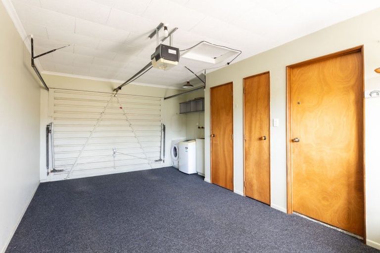Photo of property in 11 Tukapa Street, Westown, New Plymouth, 4310