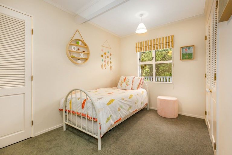 Photo of property in 15 Bosun Terrace, Whitby, Porirua, 5024