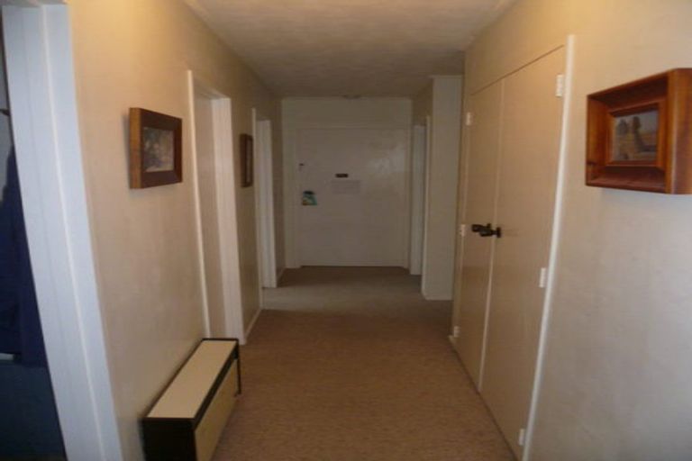 Photo of property in 64 Pencarrow Street, Highbury, Palmerston North, 4412