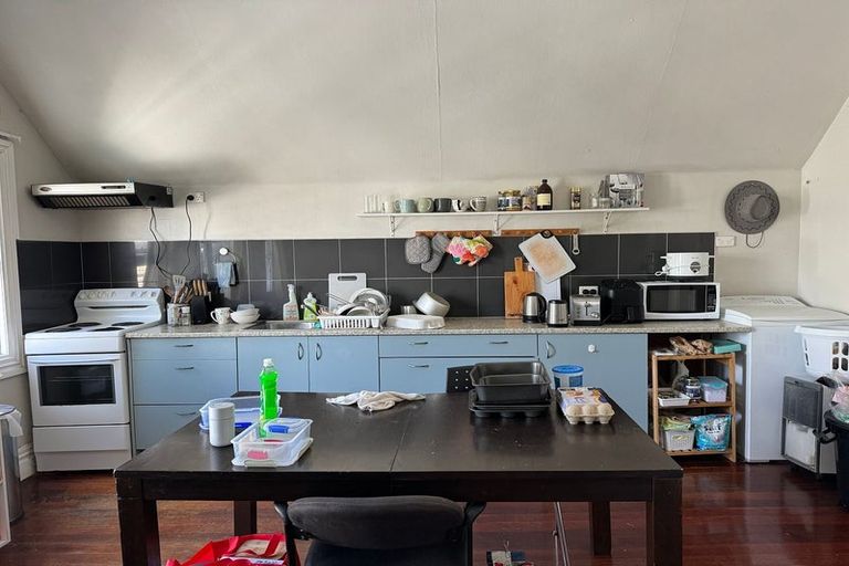 Photo of property in 41 Brougham Street, Mount Victoria, Wellington, 6011