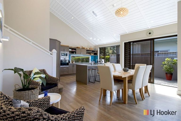 Photo of property in 5 Ian Place, Waihi Beach, 3611