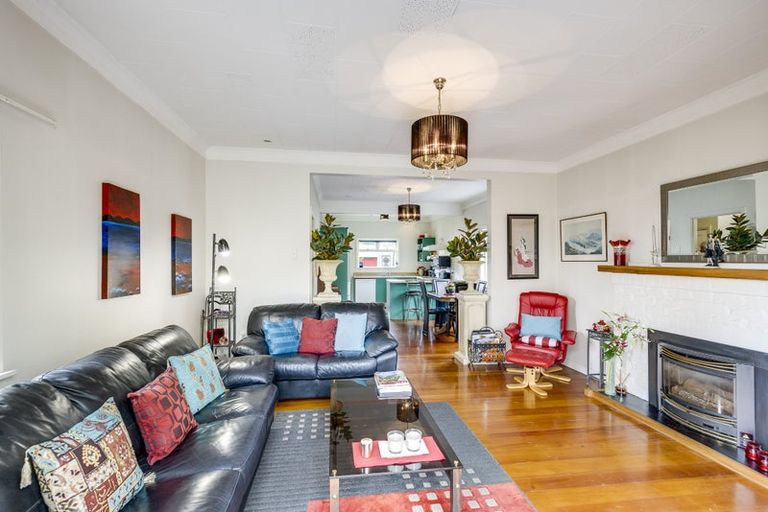 Photo of property in 2/8 Sanders Avenue, Marewa, Napier, 4110