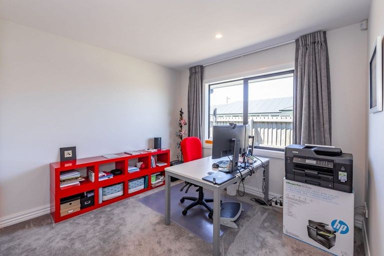 Photo of property in 30 Bavaria Drive, Rolleston, 7614