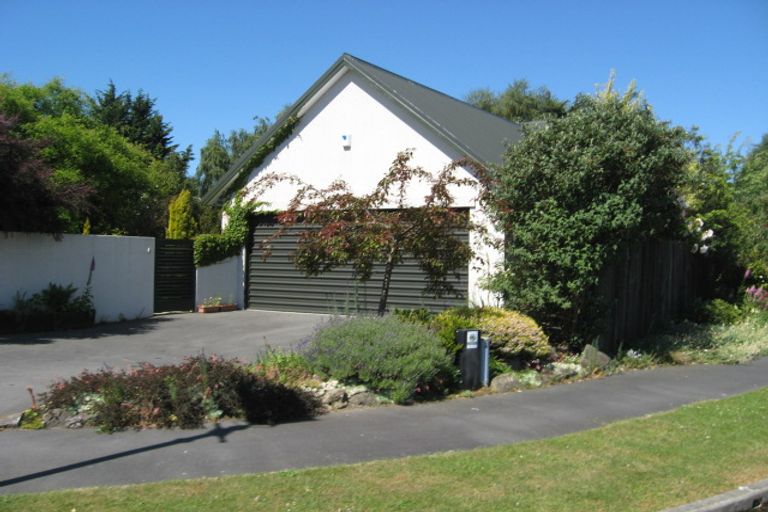 Photo of property in 3 Oakmont Green, Shirley, Christchurch, 8061