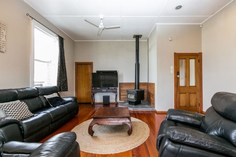 Photo of property in 802 Lyell Street, Akina, Hastings, 4122