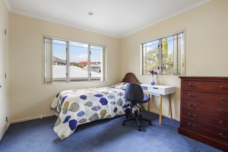 Photo of property in 25 Roderick Place, Rototuna, Hamilton, 3210