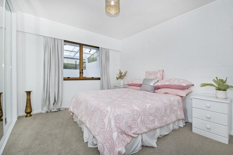 Photo of property in 4/9 Zealandia Street, Kensington, Whangarei, 0112