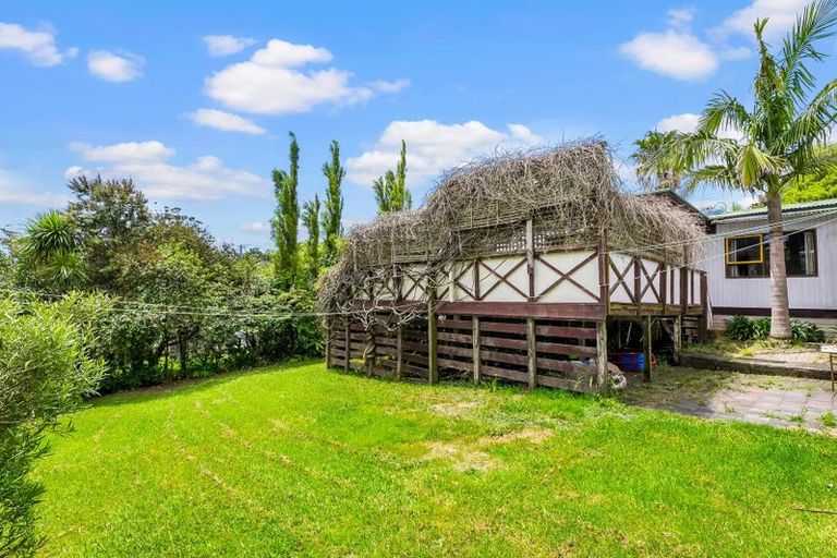 Photo of property in 355 Whangaparaoa Road, Stanmore Bay, Whangaparaoa, 0932