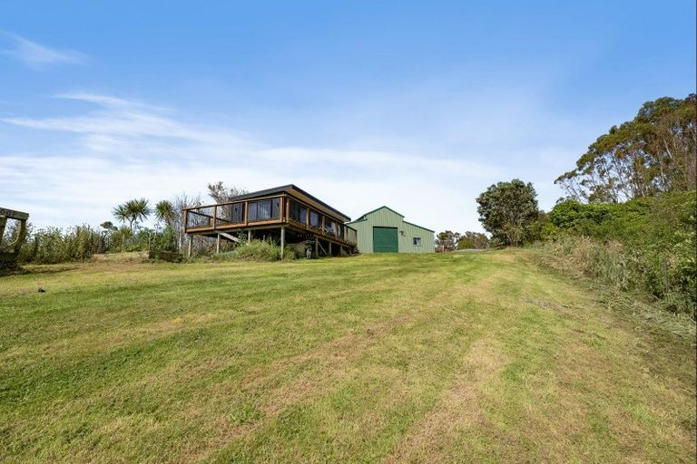 Photo of property in 203 Wonderview Lane, Hakaru, Kaiwaka, 0573