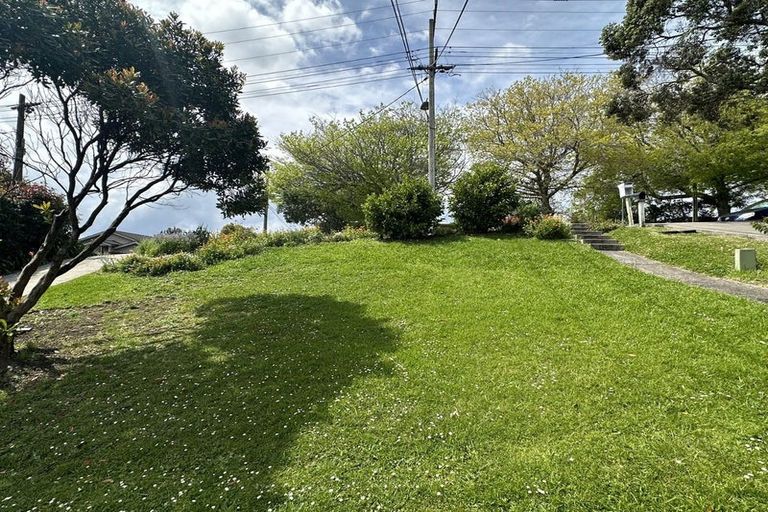 Photo of property in 1/14 Lake Road, Northcote, Auckland, 0627