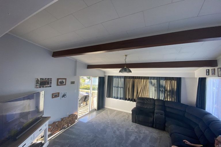 Photo of property in 48 Stafford Street, Waitara, 4320