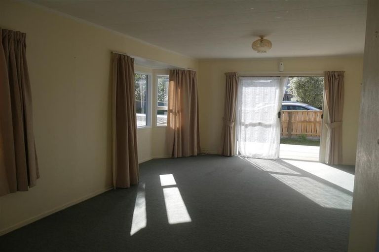 Photo of property in 42 Bellbird Avenue, Onerahi, Whangarei, 0110