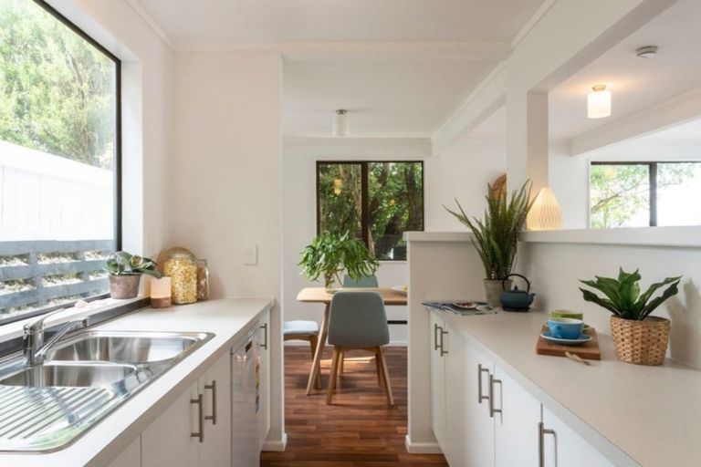 Photo of property in 126 Ironside Road, Johnsonville, Wellington, 6037