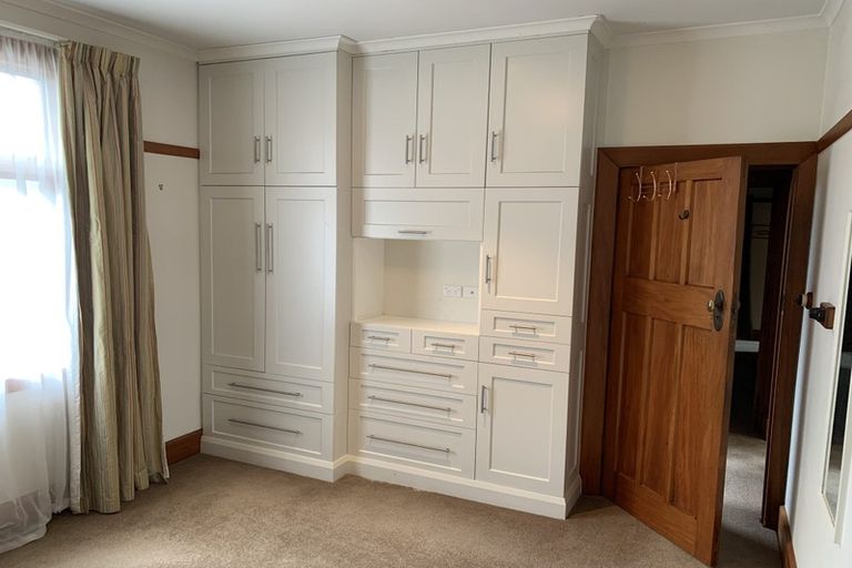 Photo of property in 134 Olliviers Road, Phillipstown, Christchurch, 8011