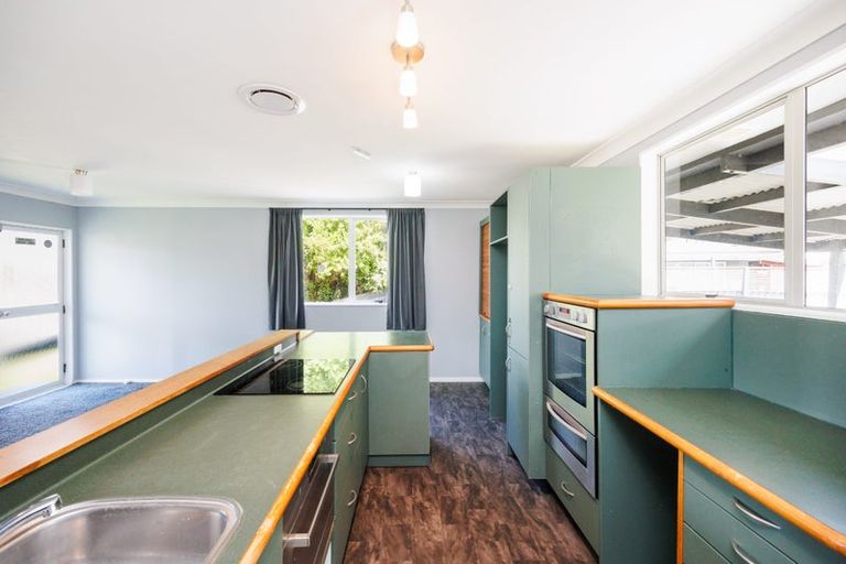 Photo of property in 10 Custom Street, Ashhurst, 4810