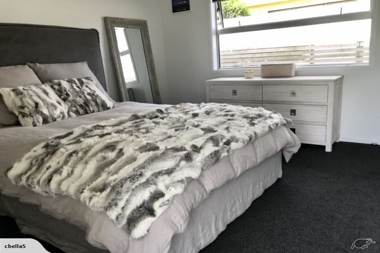 Photo of property in 9a Baring Terrace, Strandon, New Plymouth, 4312