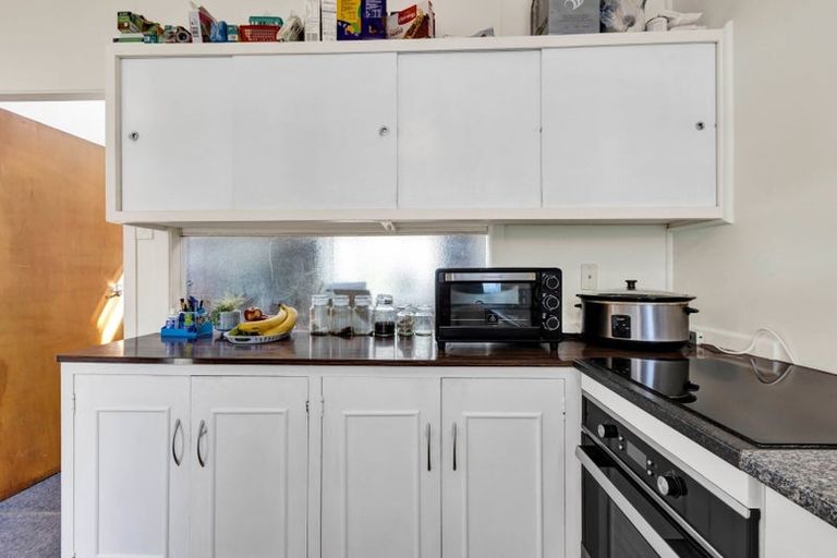 Photo of property in 2/20 Darnell Street, Fitzroy, New Plymouth, 4312