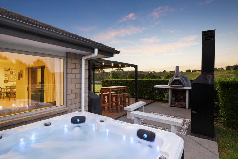 Photo of property in 331b Bald Hill Road, Waiuku, 2681