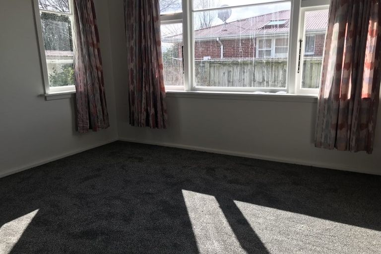 Photo of property in 2/42 Flower Street, Bryndwr, Christchurch, 8053