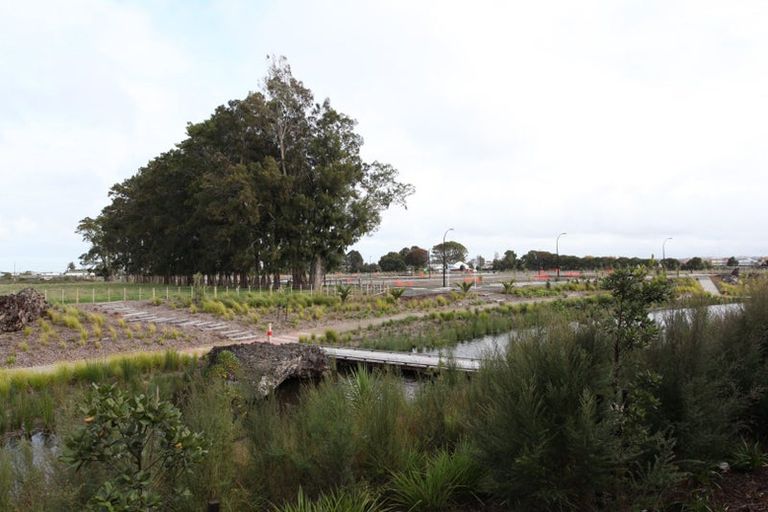 Photo of property in 51 John Gray Street, Papakura, 2110