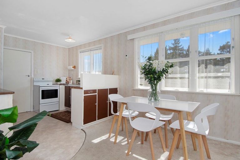 Photo of property in 10 Beaufort Avenue, Brookfield, Tauranga, 3110