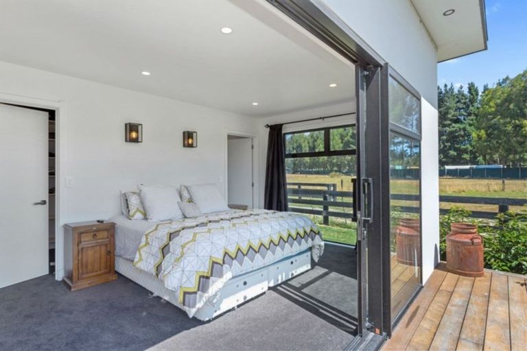 Photo of property in 15a Cheapside Street, Oxford, 7430