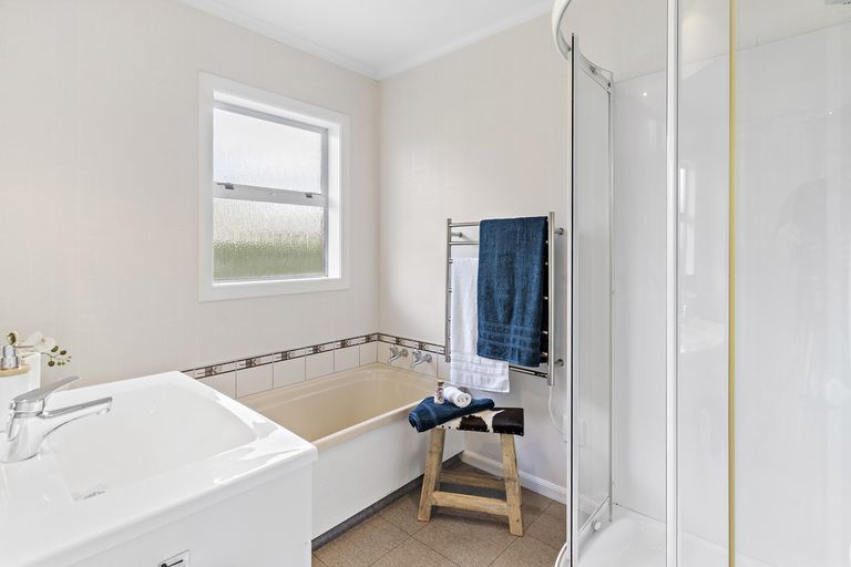 Photo of property in 68 Hillcrest Street, Solway, Masterton, 5810