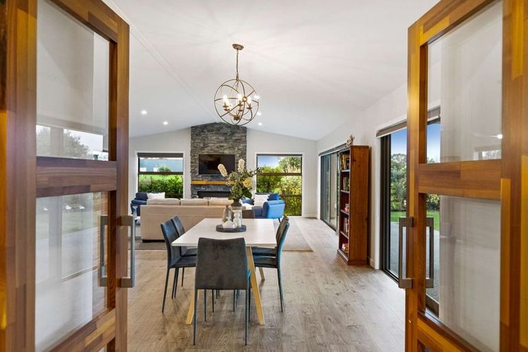 Photo of property in 16 Kilsby Place, Levin, 5510