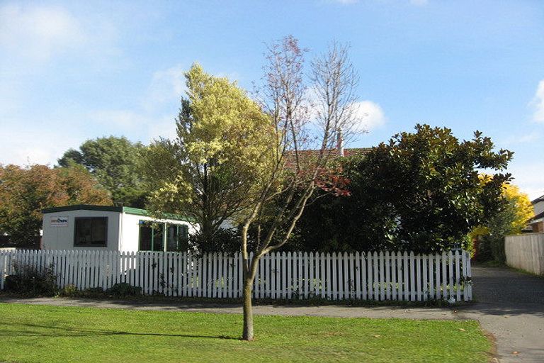 Photo of property in 11 Brodie Street, Ilam, Christchurch, 8041
