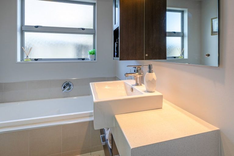 Photo of property in 7a Martin Street, Fairfield, Hamilton, 3214