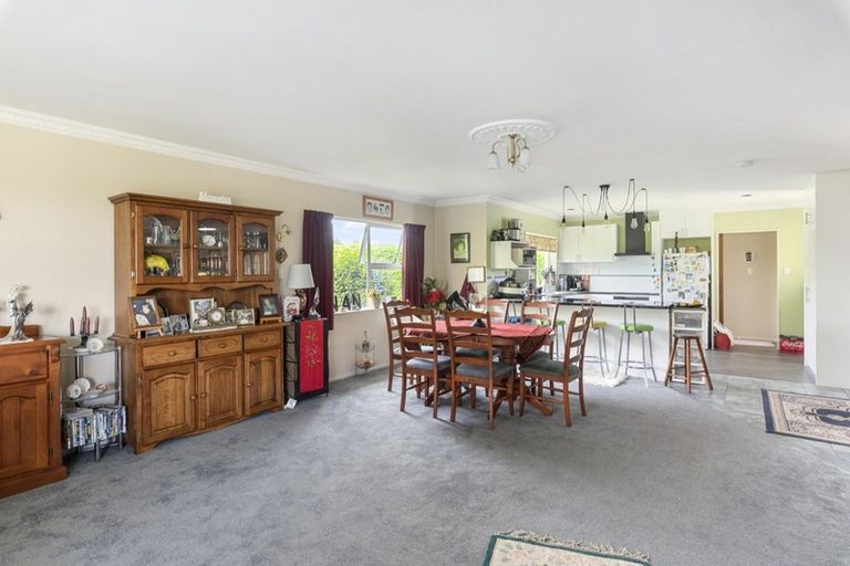 Photo of property in 5 Buckley Road, Shannon, Palmerston North, 4474