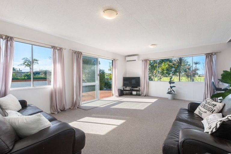 Photo of property in 5c The Crescent, Waihi Beach, 3611