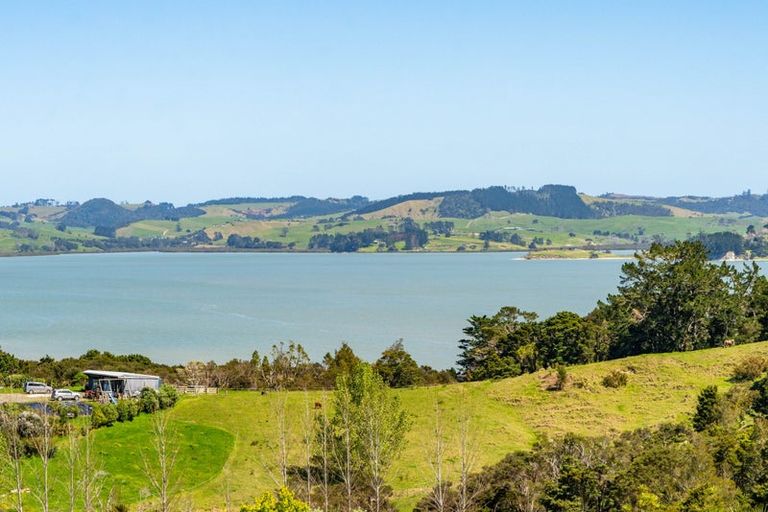 Photo of property in 264d Pahi Road, Pahi, Paparoa, 0571