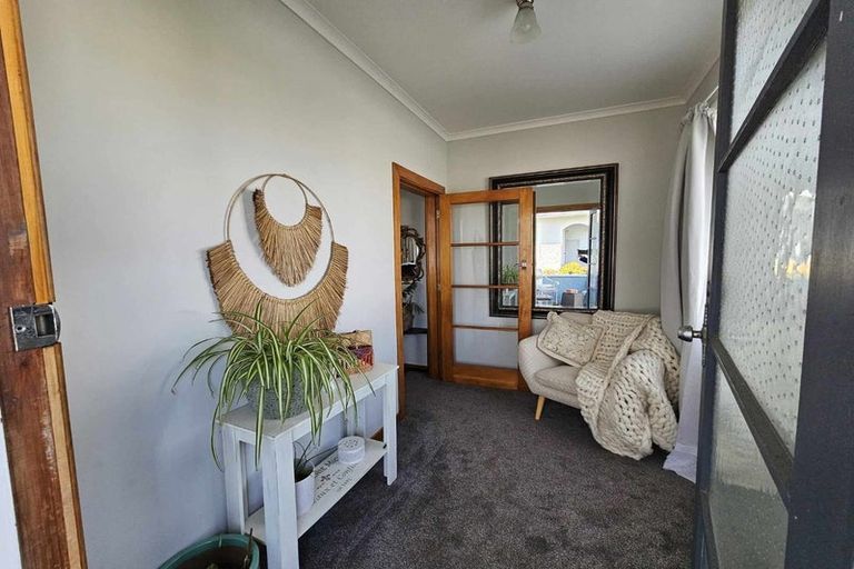 Photo of property in 5 Gunn Street, Gonville, Whanganui, 4501