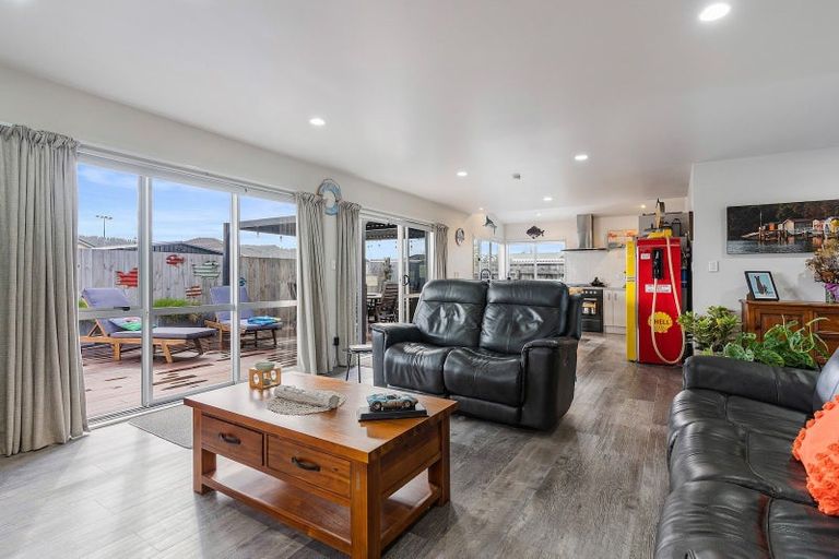 Photo of property in 228a Chartwell Avenue, Whangamata, 3620