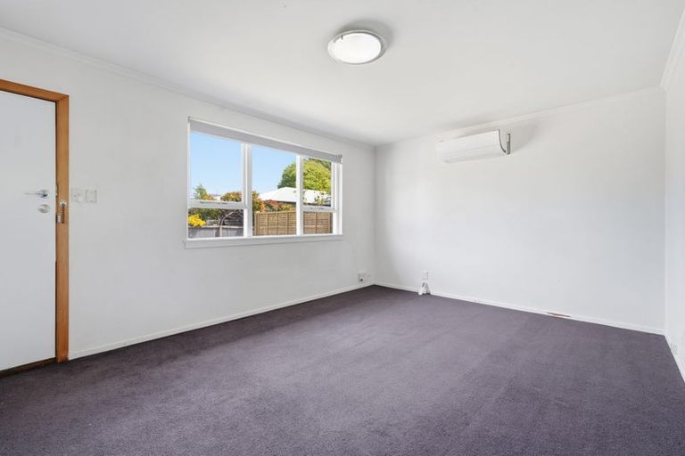 Photo of property in 3/102 Edward Avenue, Edgeware, Christchurch, 8013