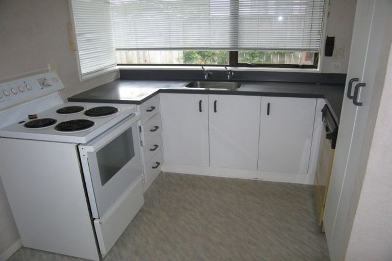 Photo of property in 28 Monrad Street, Highbury, Palmerston North, 4412