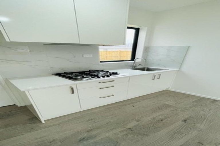 Photo of property in 9 Leatherwood Road, Takanini, 2110